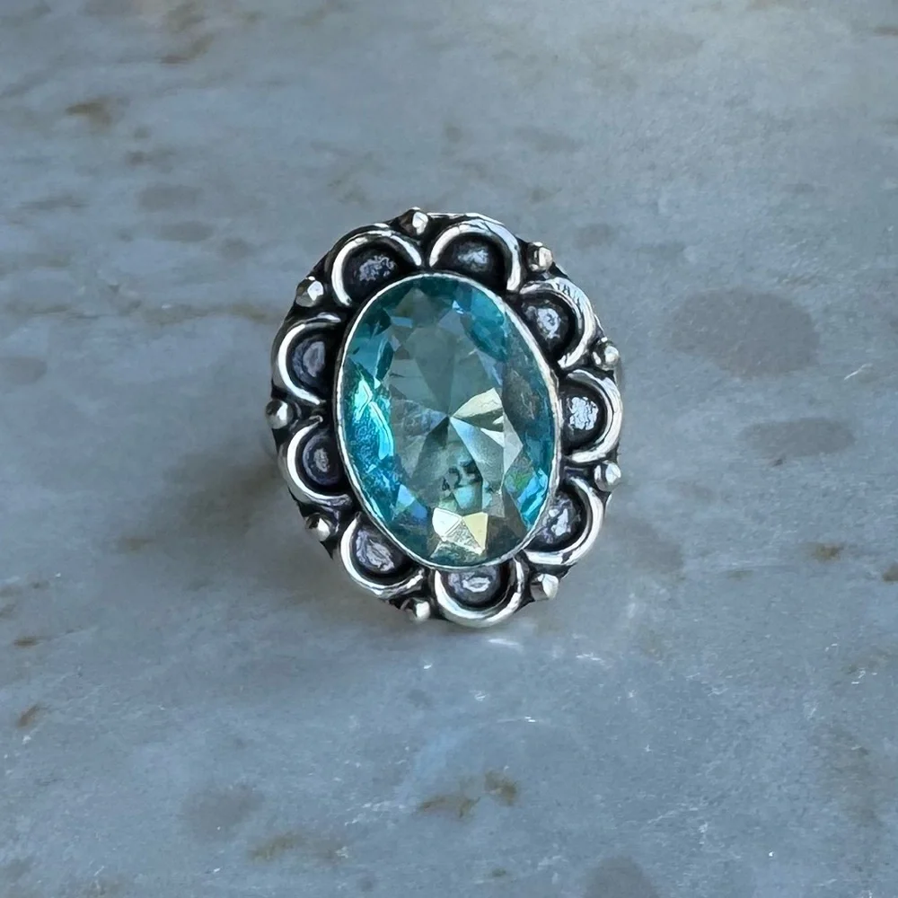 NWOT Sundance Hydrangea Morning Ring, Blue Topaz, Sterling Silver